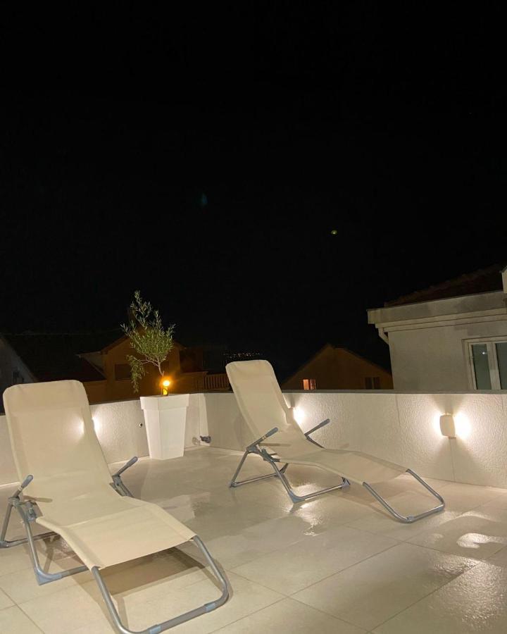 Id Apartments Tivat Zewnętrze zdjęcie