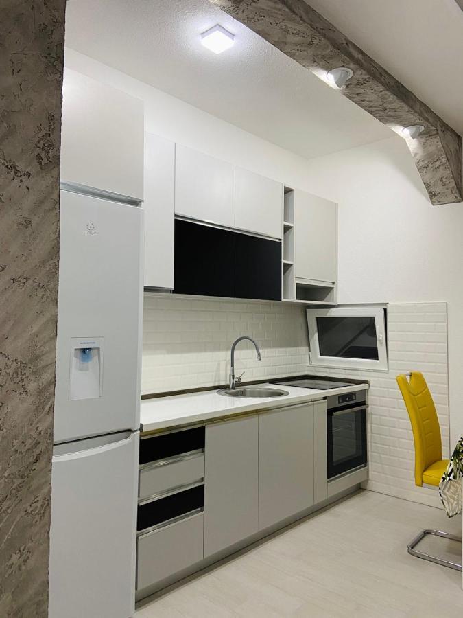 Id Apartments Tivat Zewnętrze zdjęcie