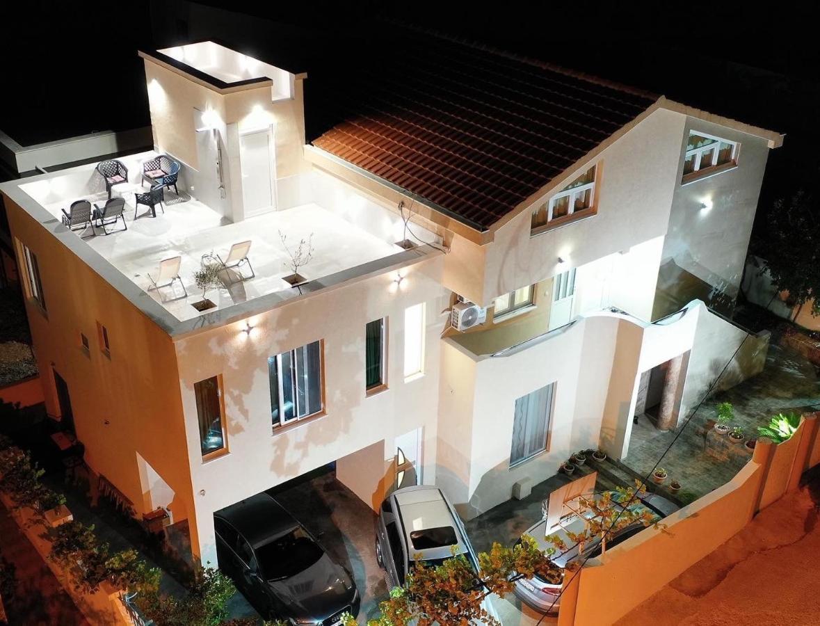 Id Apartments Tivat Zewnętrze zdjęcie