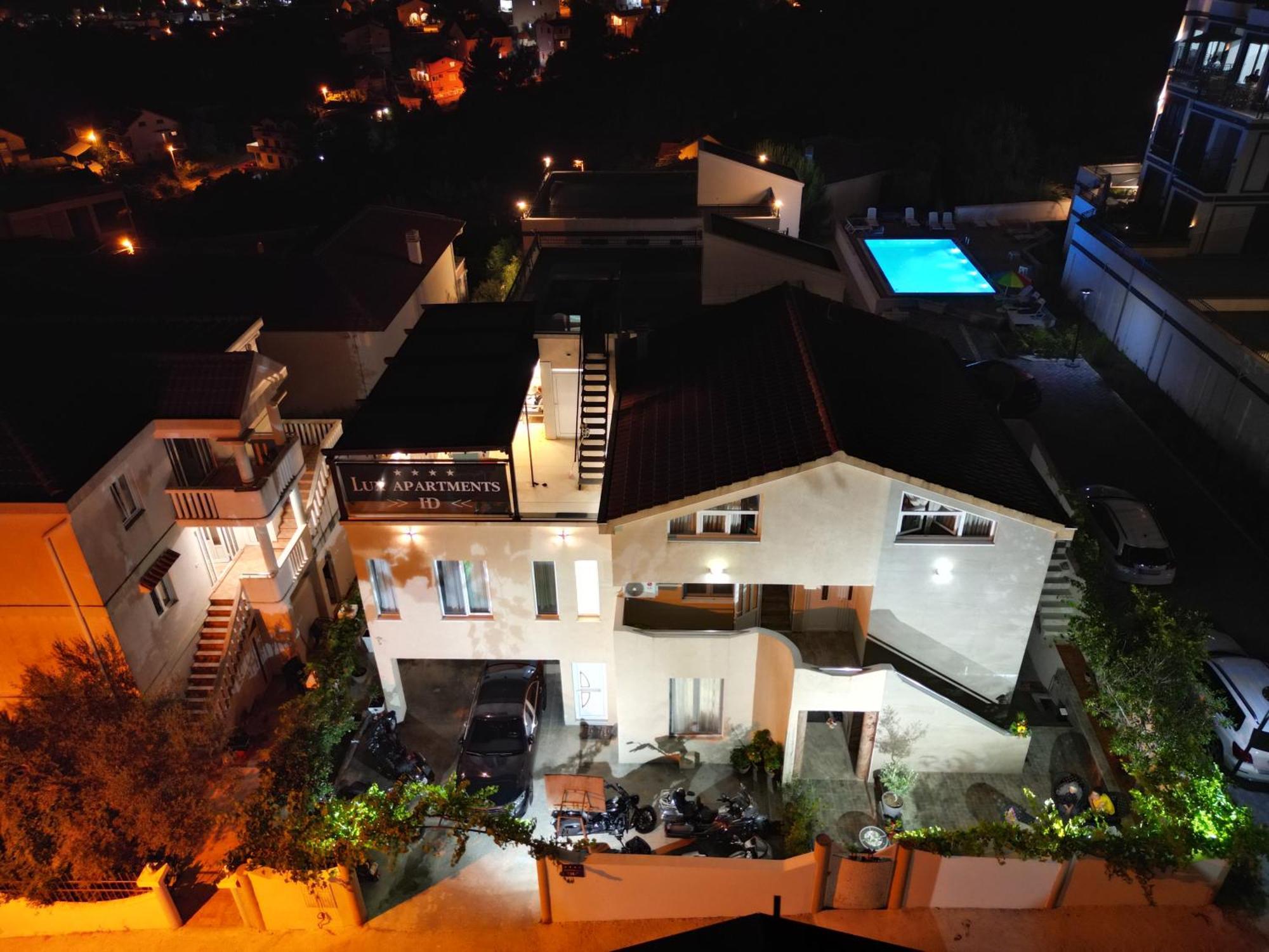 Id Apartments Tivat Zewnętrze zdjęcie