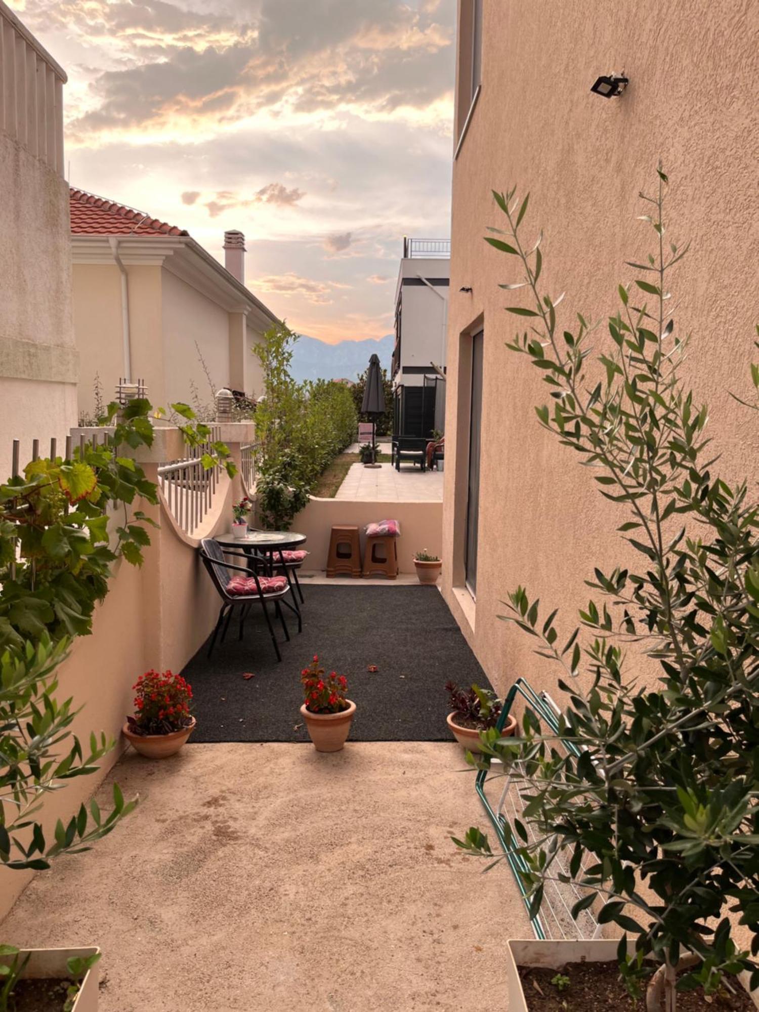 Id Apartments Tivat Zewnętrze zdjęcie