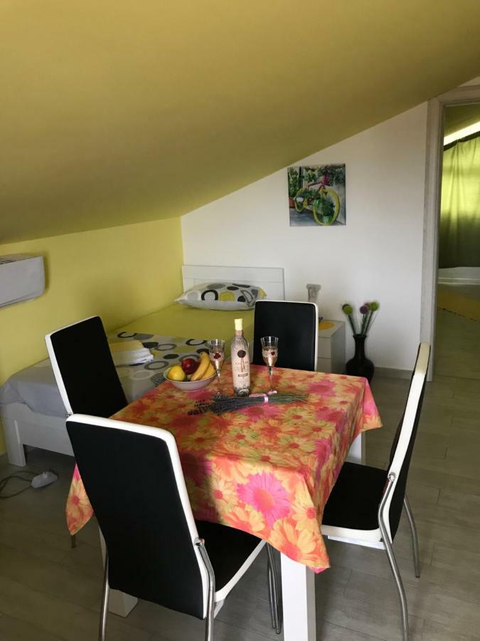 Id Apartments Tivat Zewnętrze zdjęcie