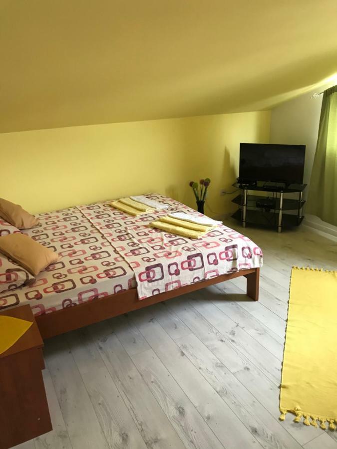 Id Apartments Tivat Zewnętrze zdjęcie